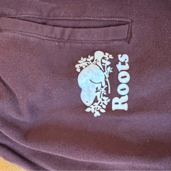 Roots Maroon Jogger sweatpants size S Men’s or Women’s - Picture 5 of 6